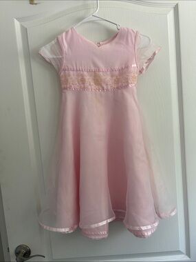 Bonnie Jean Light Pink Organza Overlay Party Dress with Gold Embroidery 6X